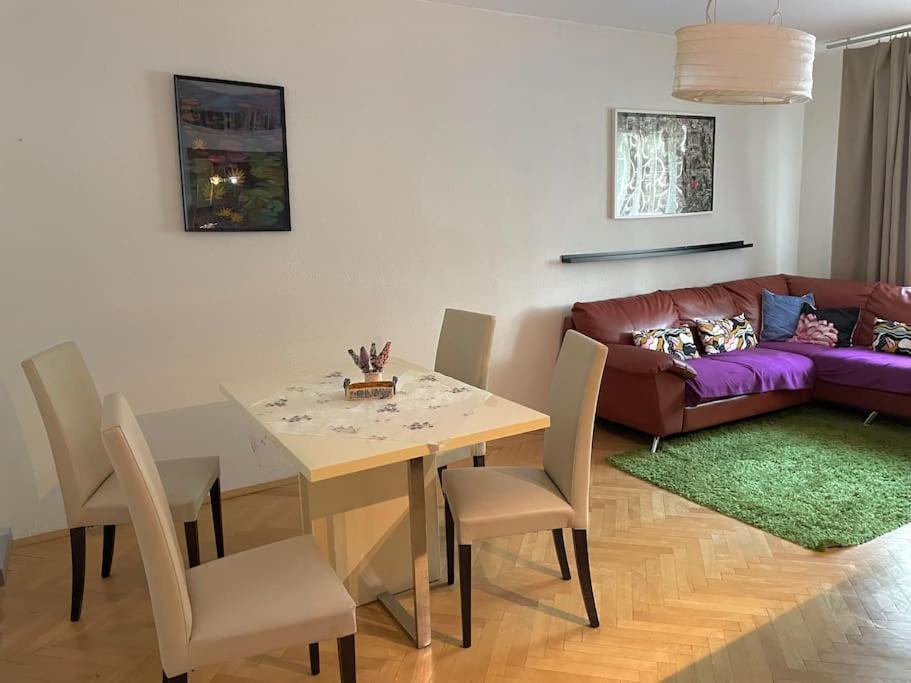 2,5 Izbovy Apartman V Ruzinove S Parkovanim Zdarma Bratislava Extérieur photo